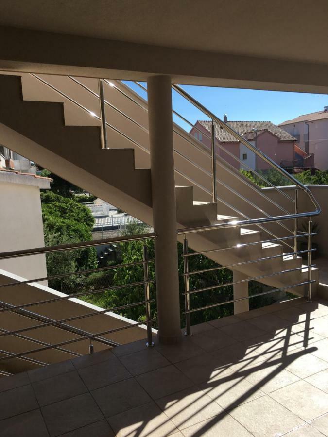Luxury Apartments Vucinic 皮罗瓦茨 外观 照片